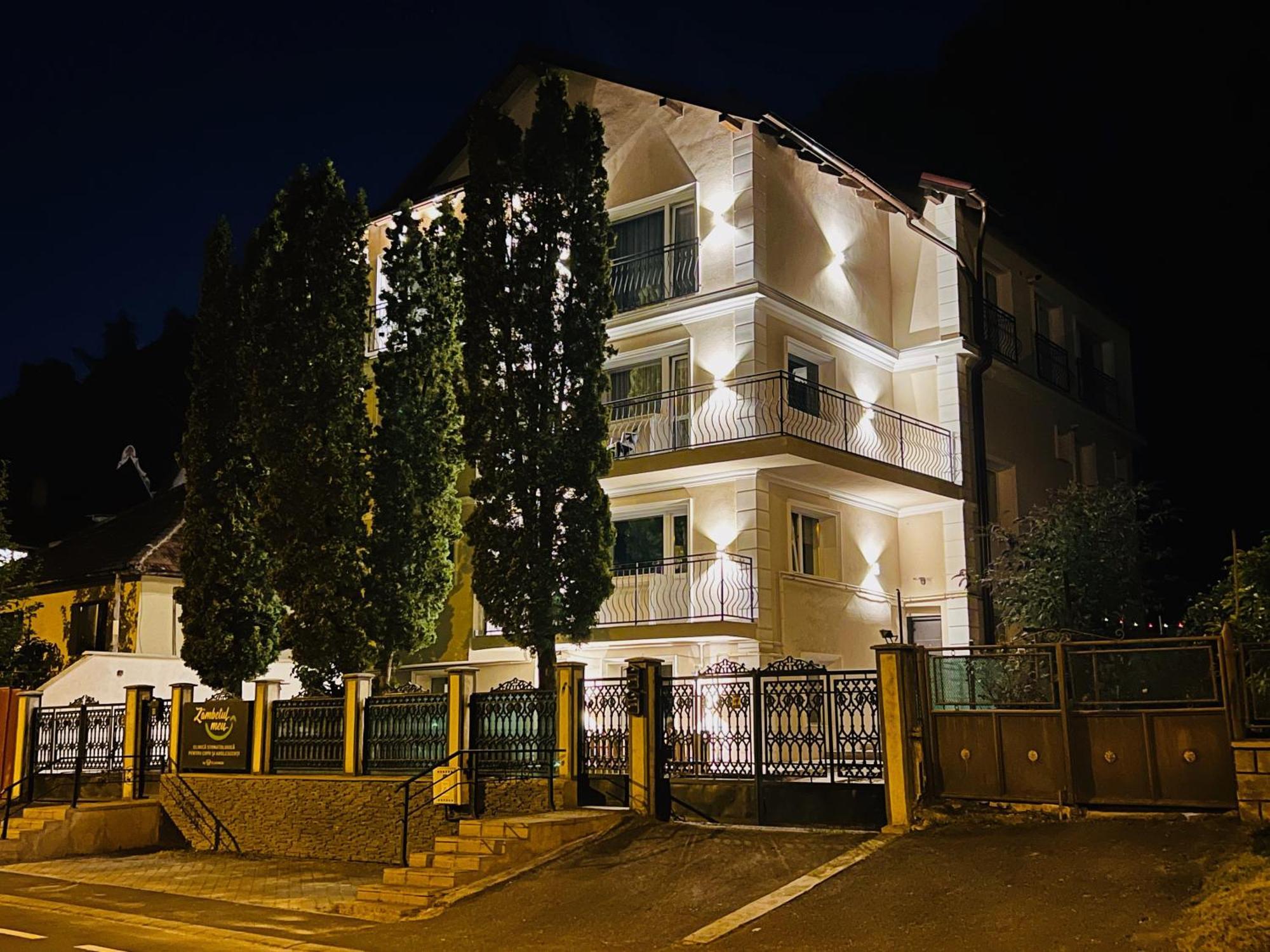 Prestige Aparthotel Braşov Eksteriør bilde