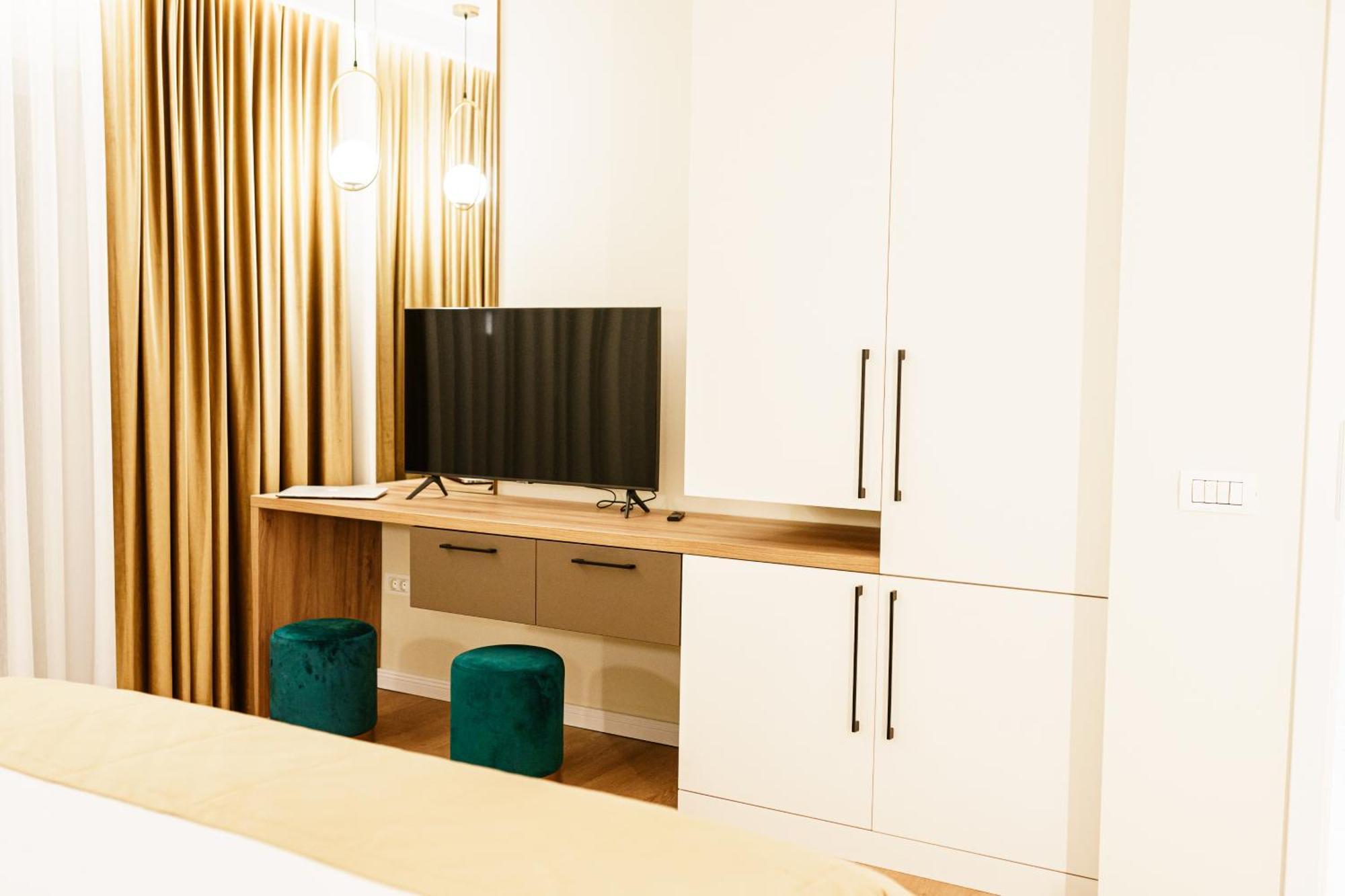 Prestige Aparthotel Braşov Eksteriør bilde